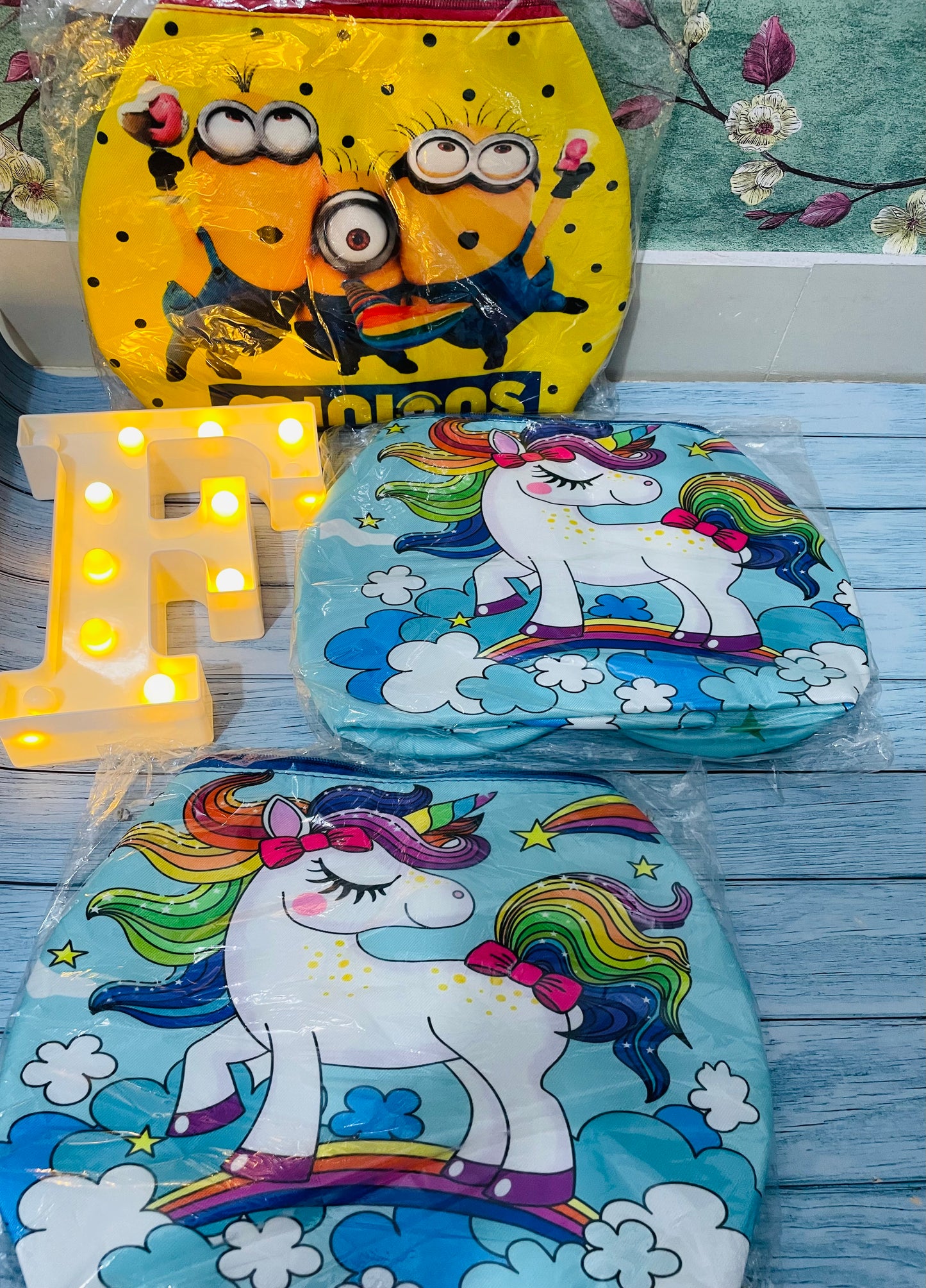 Duffle bags-assorted prints