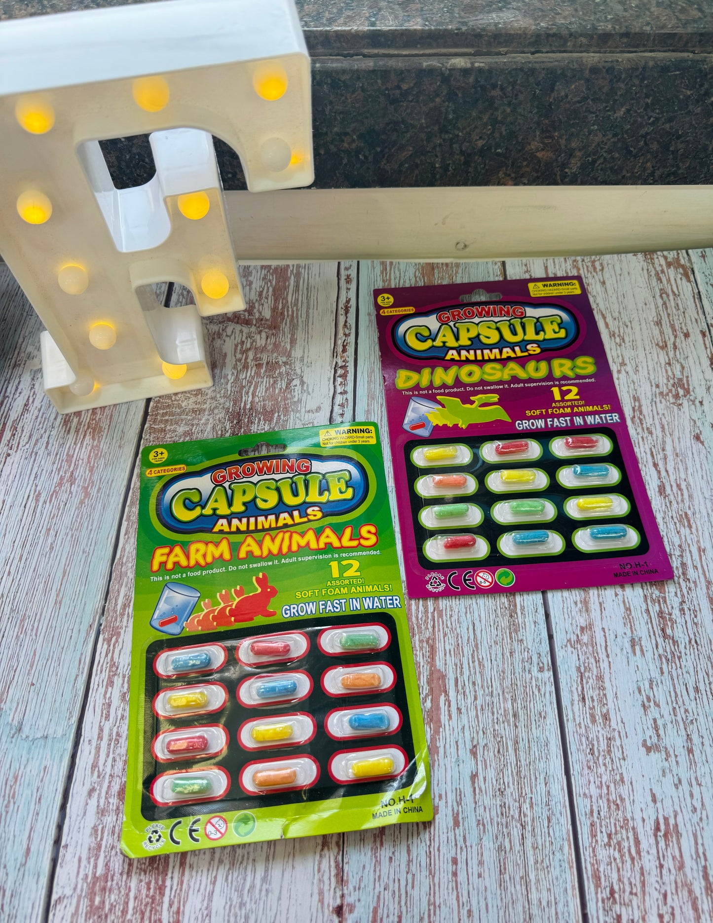 Animal capsules-assorted animal