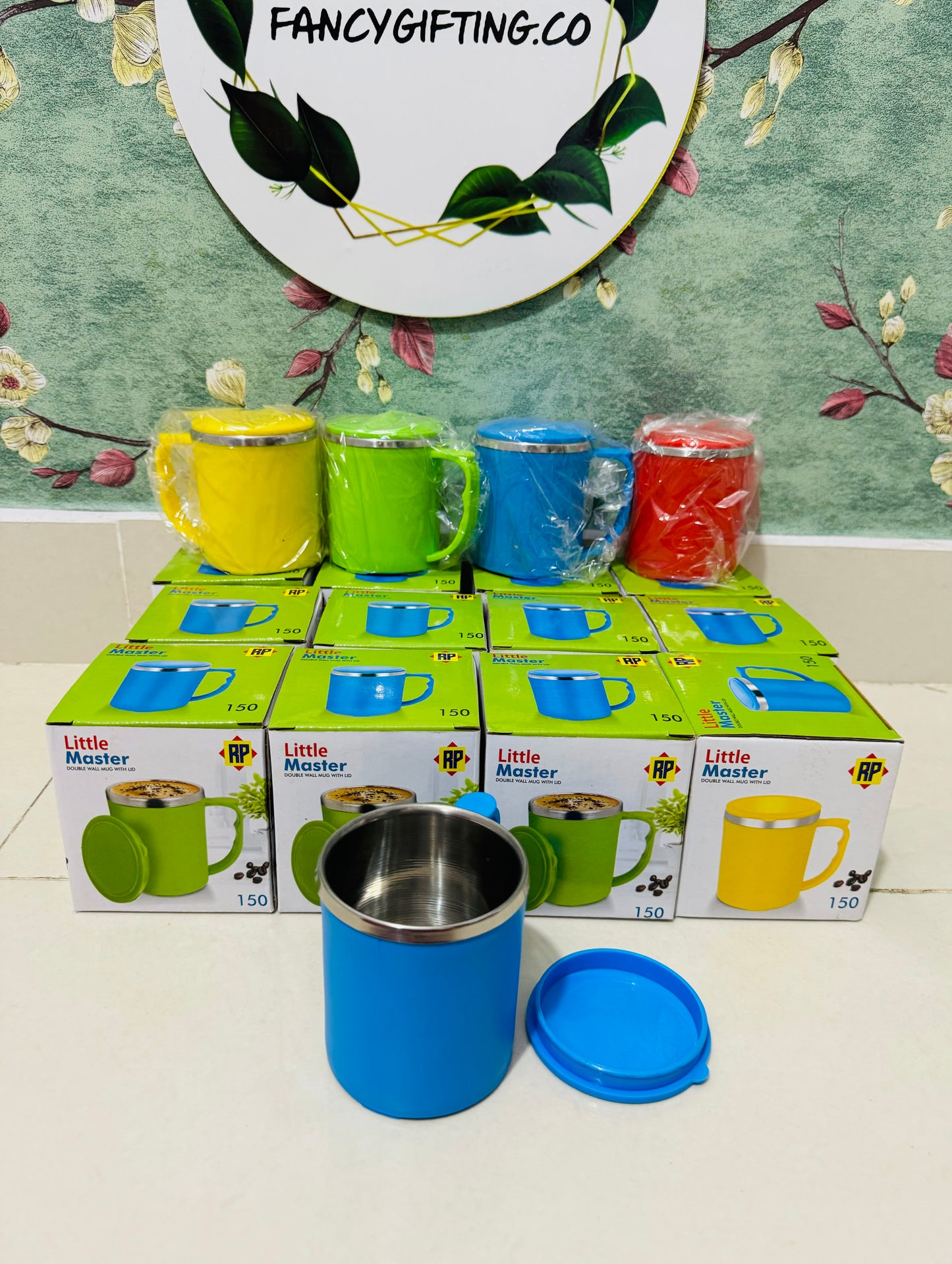 Cup with lid