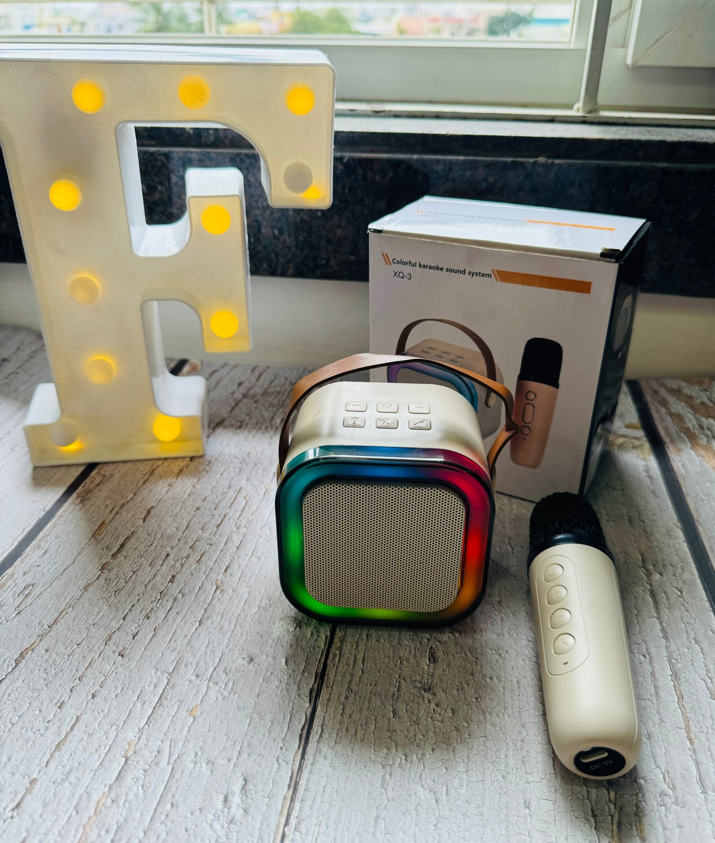Karaoke mic speaker set