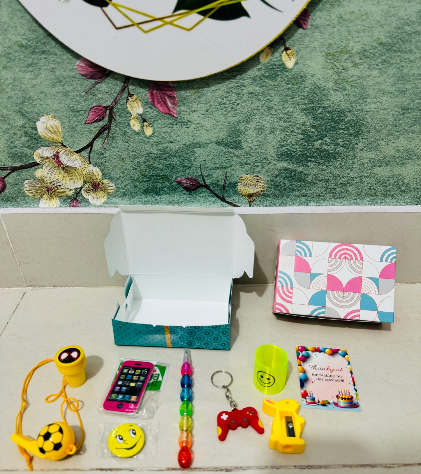 Stationary combo box