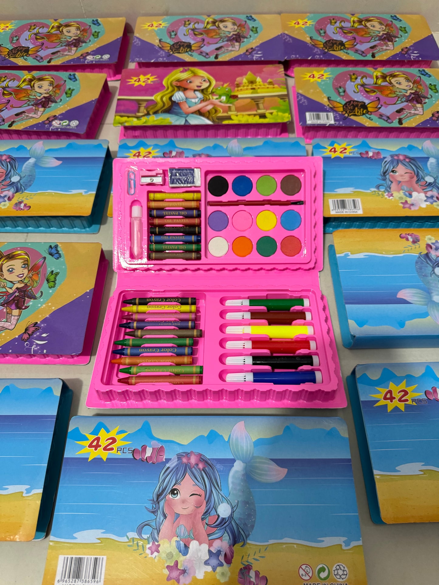 colour kit-42 pieces