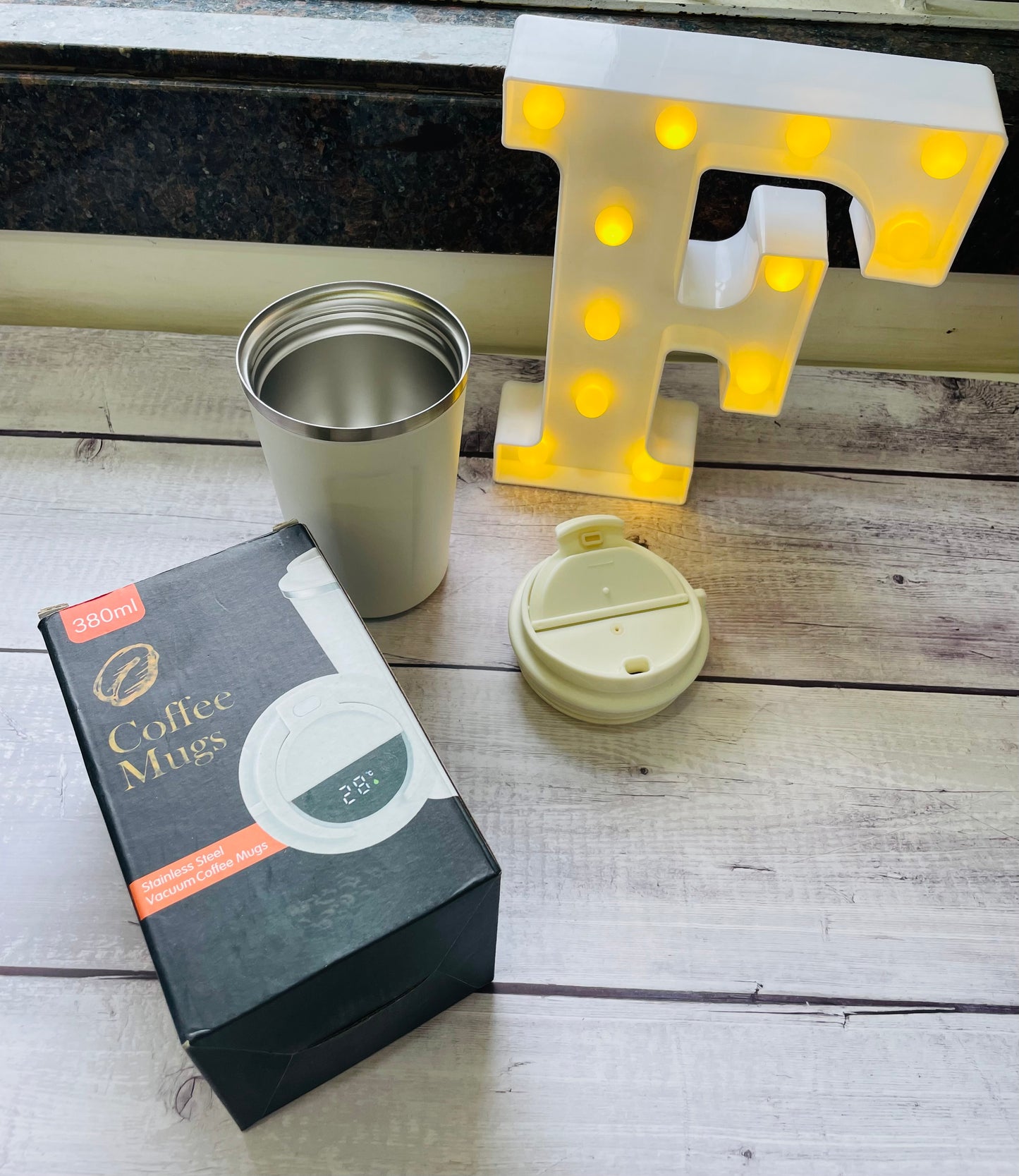 Insulated Coffee Mug with Temperature display
