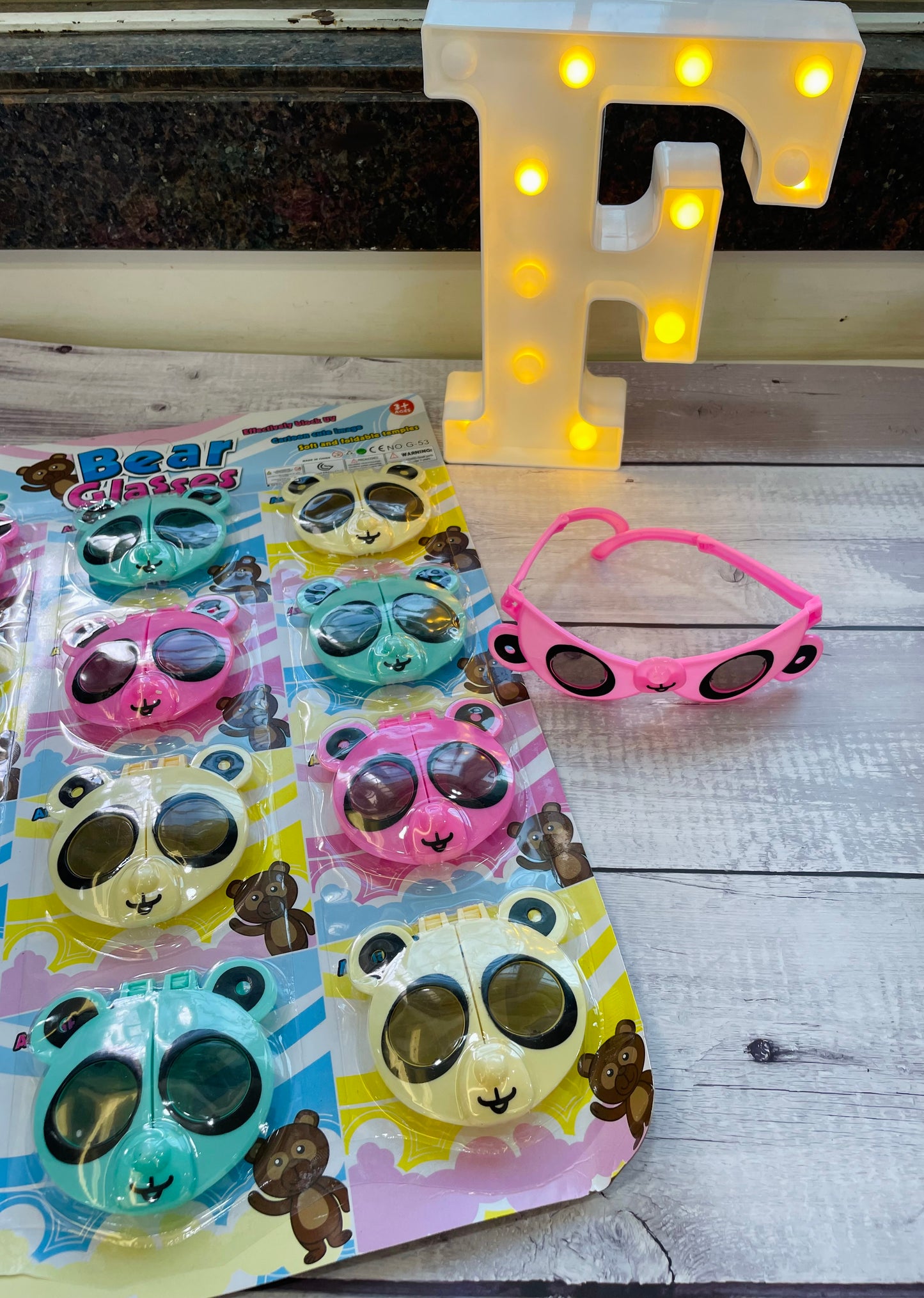 Foldable glasses -assorted colours