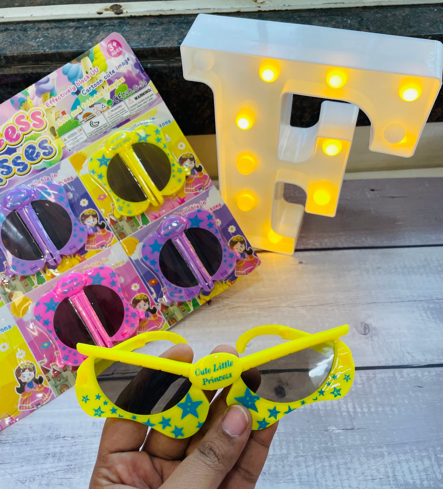 Foldable glasses -assorted colours