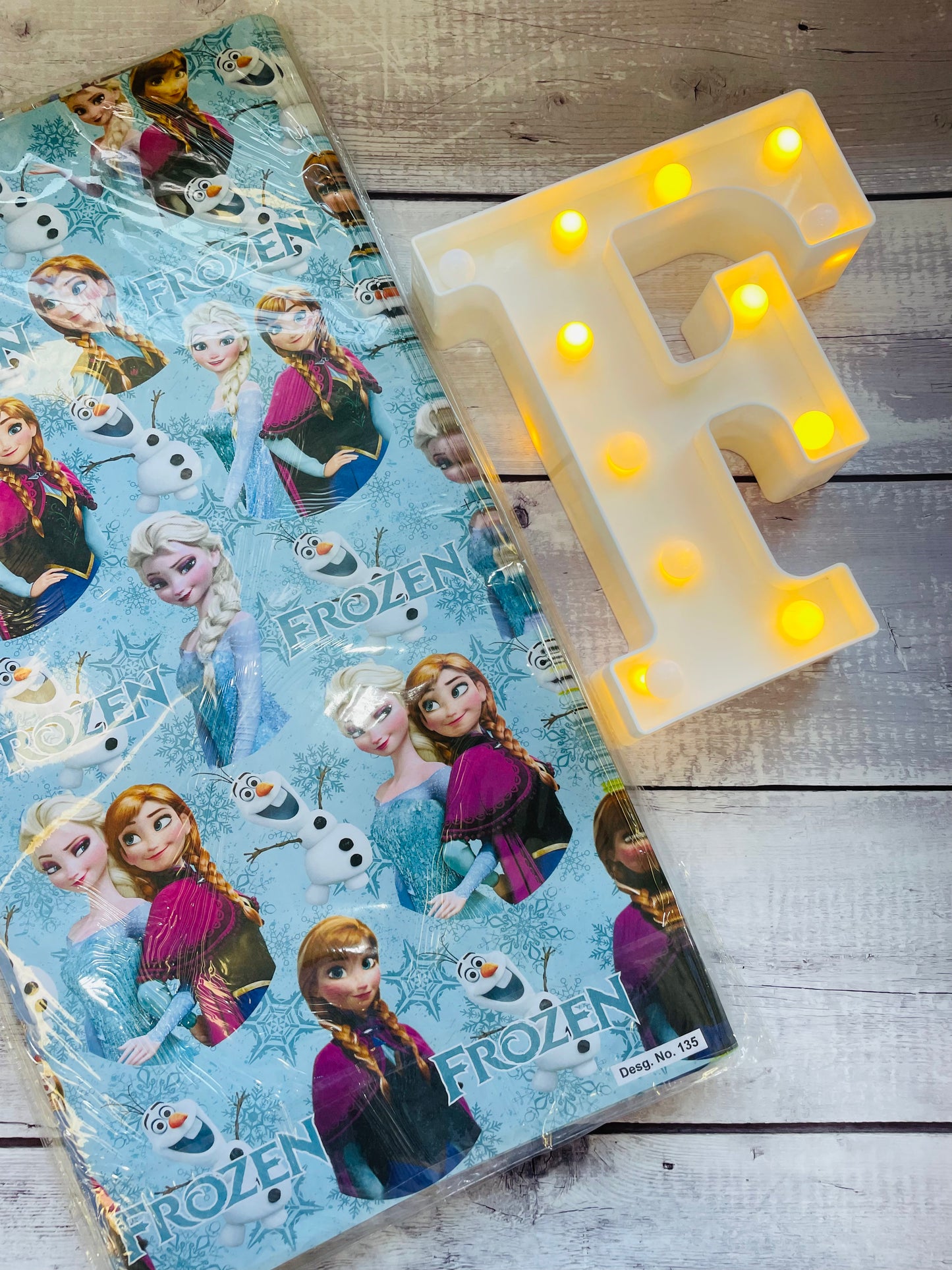 frozen theme gift wrapping