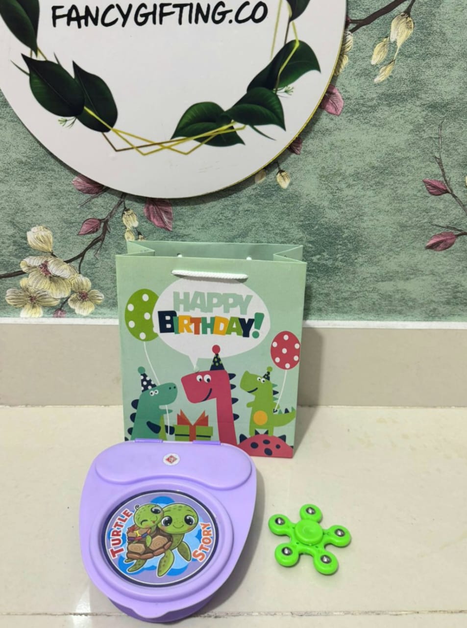 Snacks box hamper