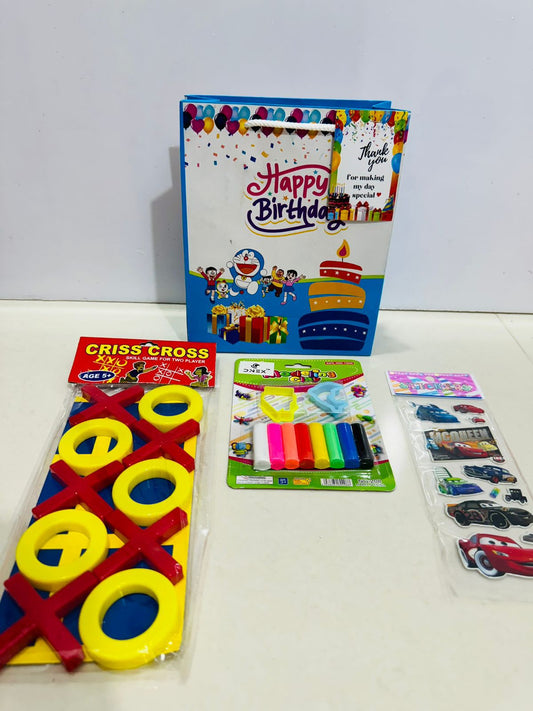 Xoxo game with clay kit hamper