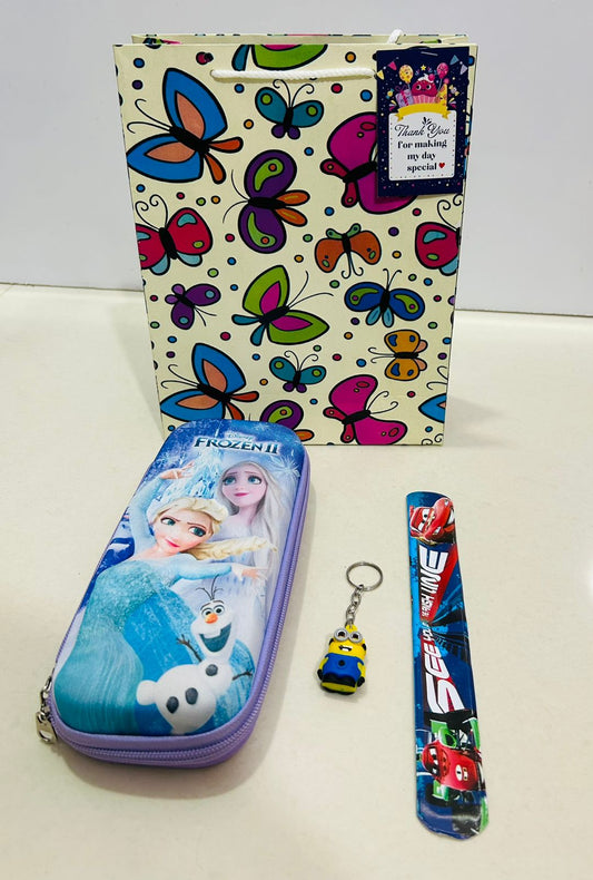 Hardcase pouch hamper