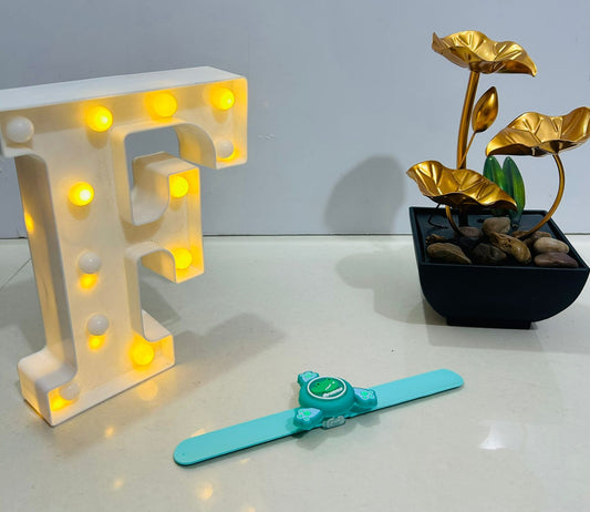 Slap band with spinner and lights