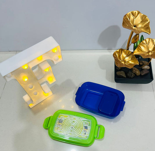 Maze lunch box with bento box