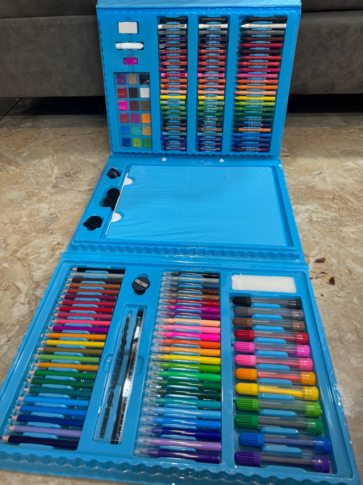 Super Mega Art set