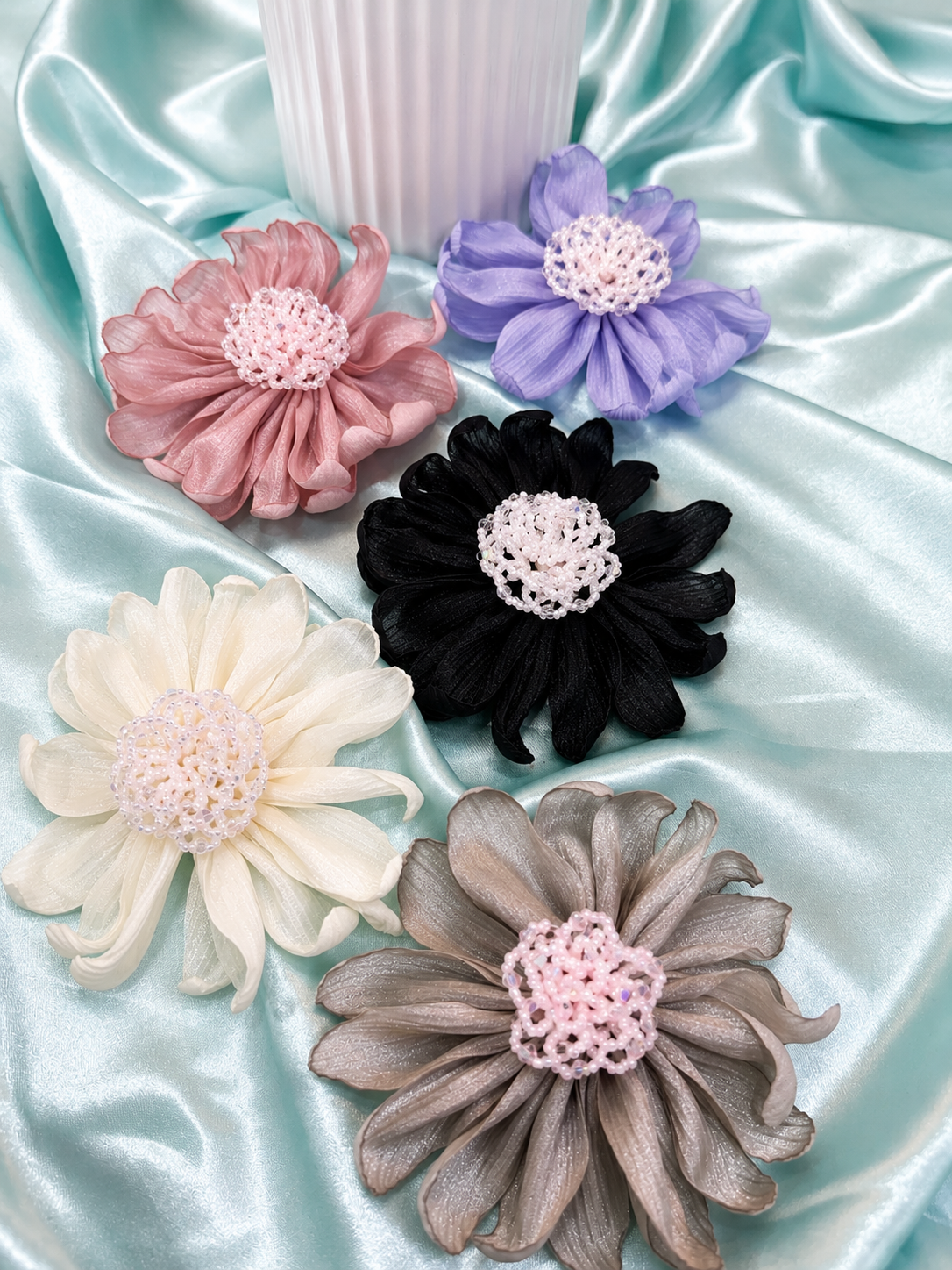 Pearl Blossom Flower Clip