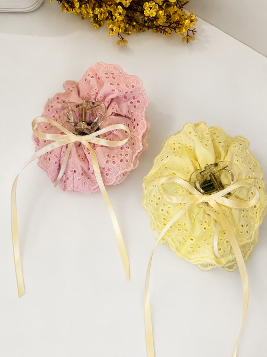 Lace Bloom Bow Claw Clip