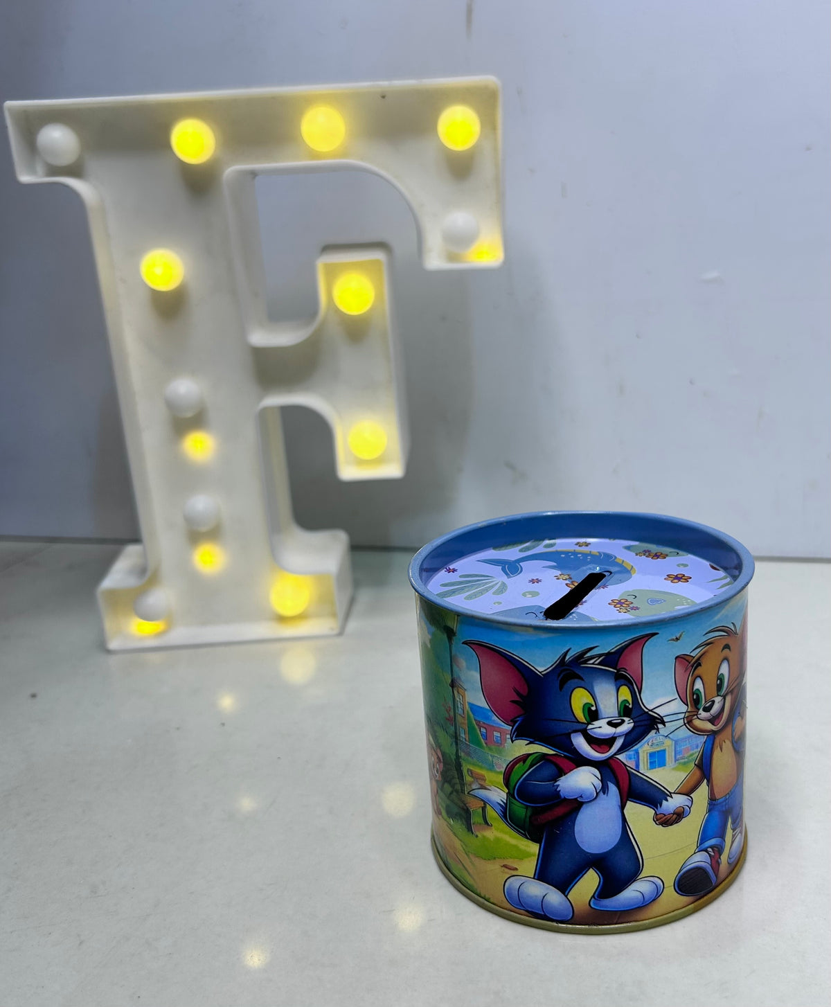 Tin piggy bank