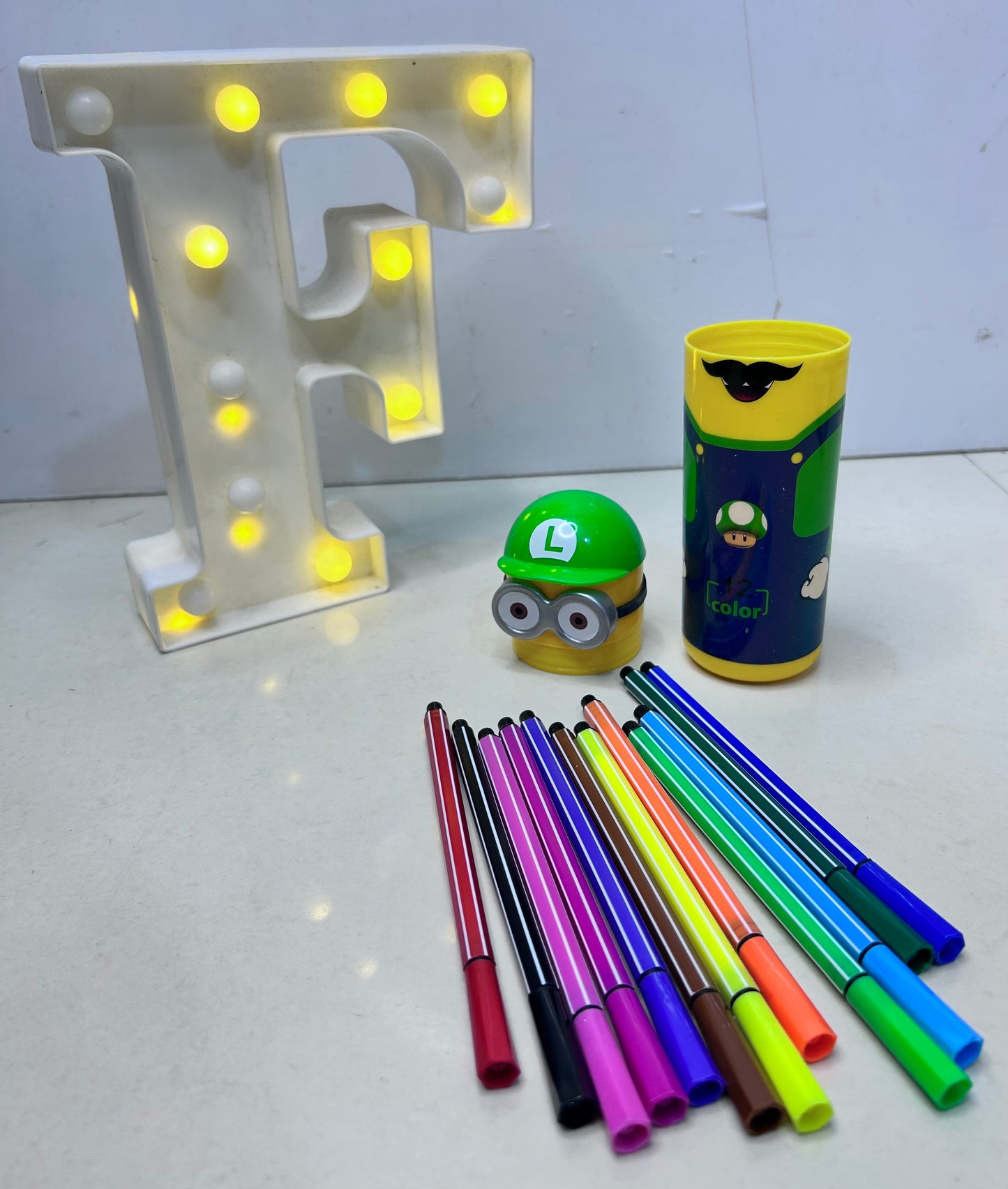 Minion sketch box