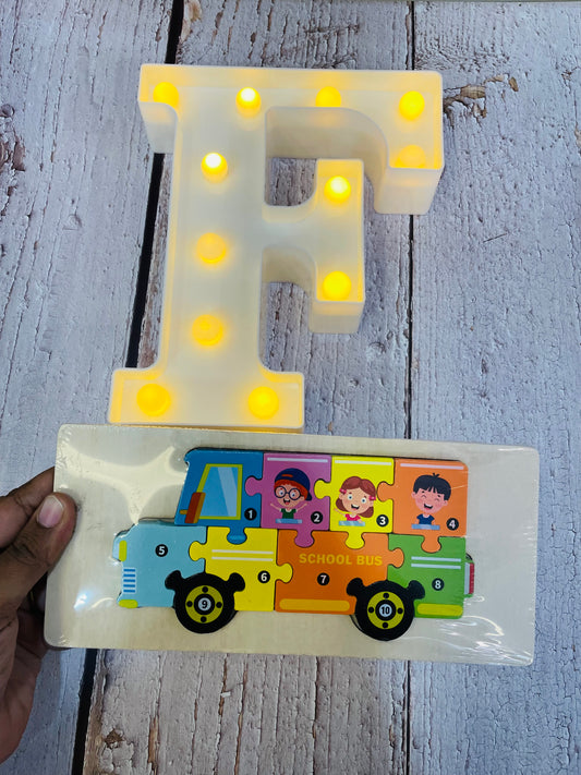 Car shape wooden puzzle
