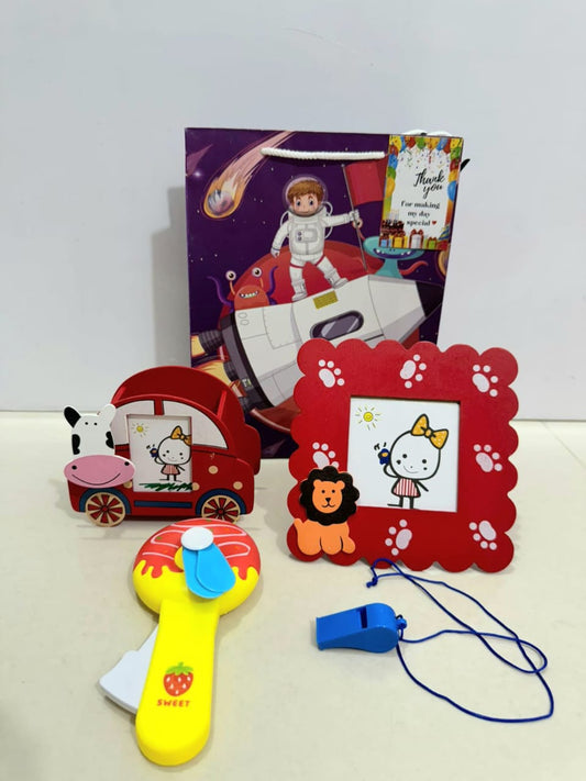 Photoframe,pen-stand and fan combo hamper